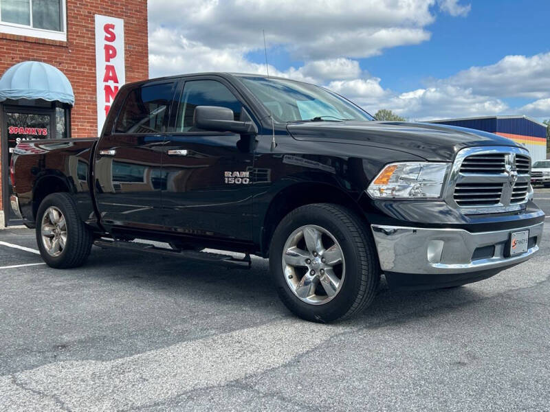 2015 RAM 1500 SLT