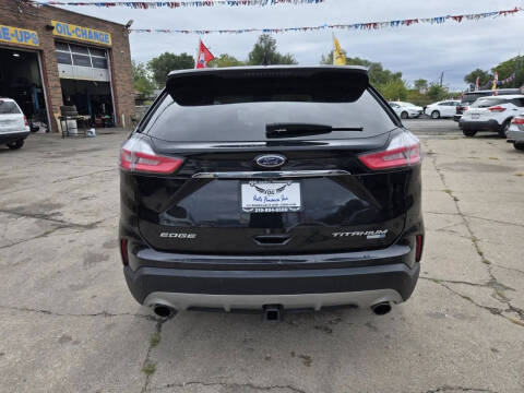 2020 Ford Edge Titanium