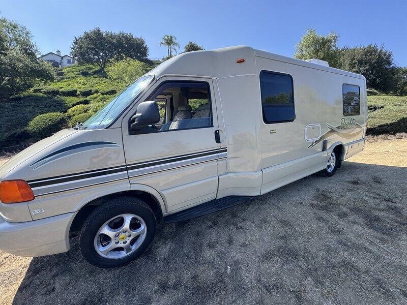 2002 Winnebago Rialta 22QD