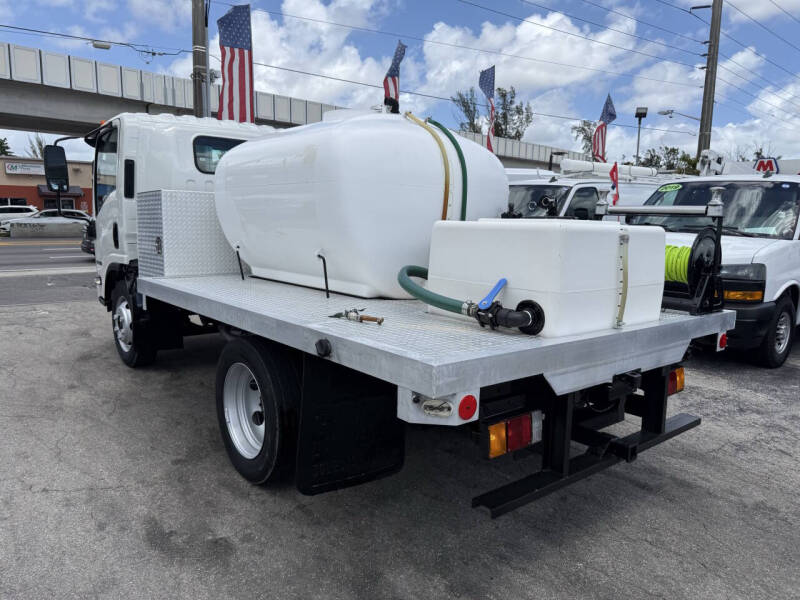2014 Isuzu NPR