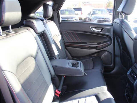 2021 Ford Edge