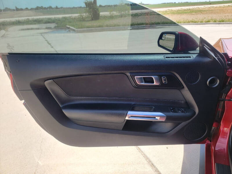 2019 Ford Mustang EcoBoost Premium