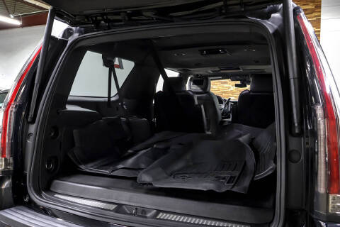 2018 Cadillac Escalade ESV Platinum