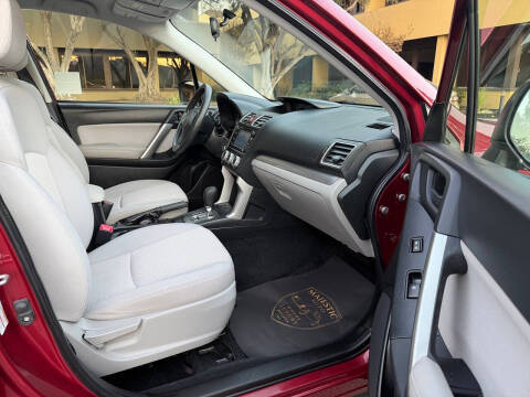 2016 Subaru Forester 2.5i