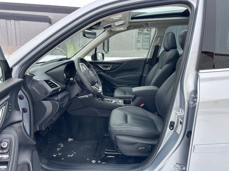 2023 Subaru Forester Touring