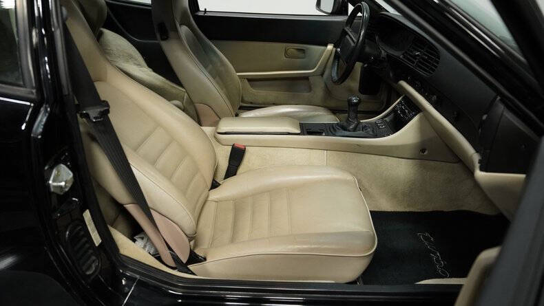 1986 Porsche 944 Turbo