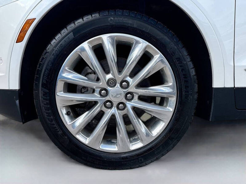 2019 Cadillac XT5 Platinum