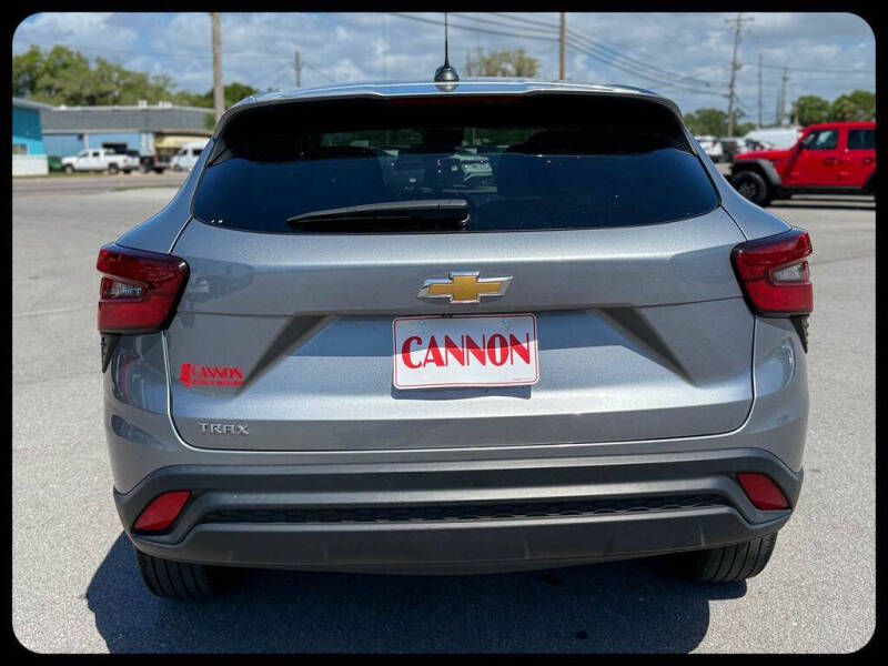 2024 Chevrolet Trax LS