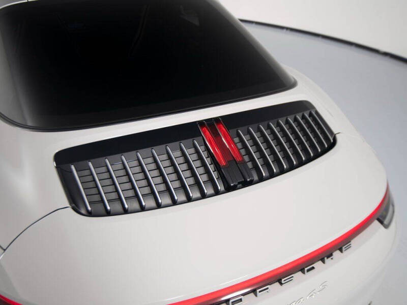 2022 Porsche 911 Targa 4S