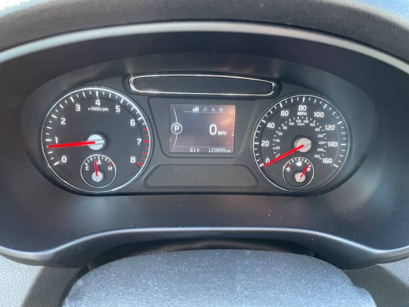 2016 Kia Sorento LX