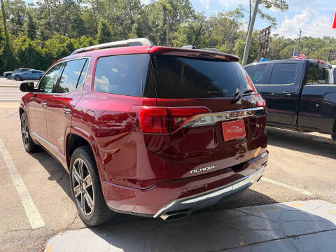 2017 GMC Acadia Denali