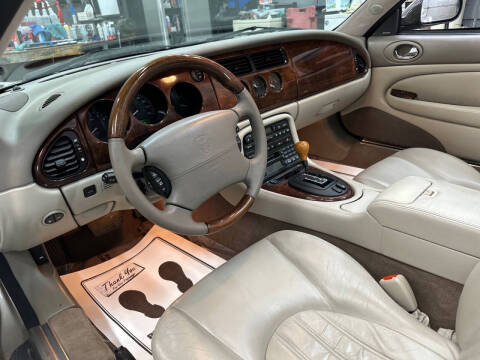 2001 Jaguar XK-Series XK8