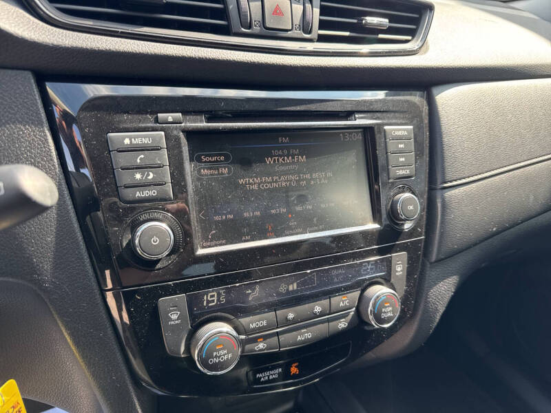 2020 Nissan Rogue SV