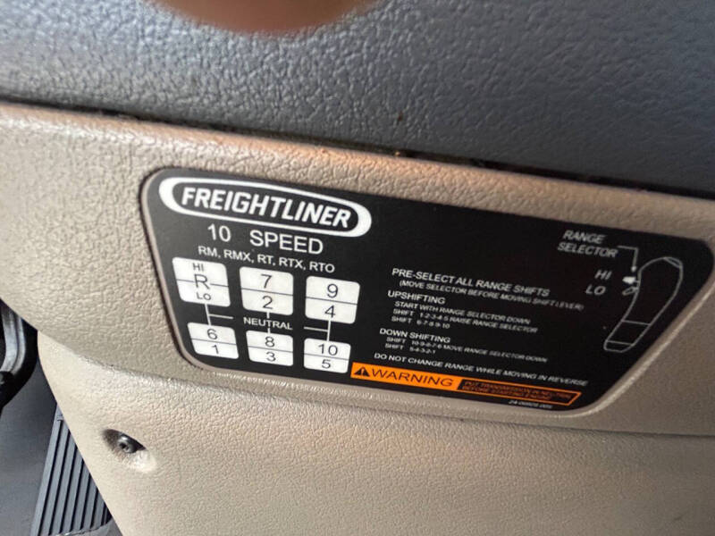 2016 Freightliner Cascadia