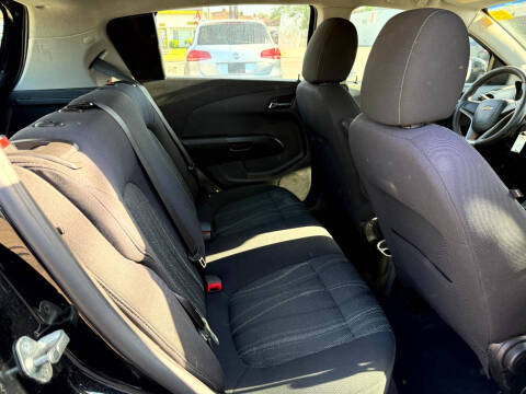 2012 Chevrolet Sonic LT