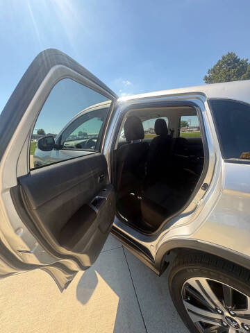 2020 Mitsubishi Outlander Sport SE