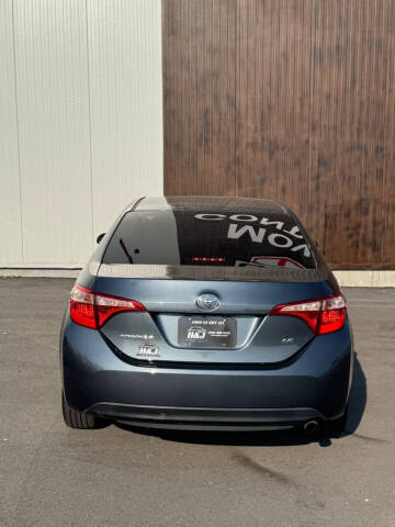 2015 Toyota Corolla LE