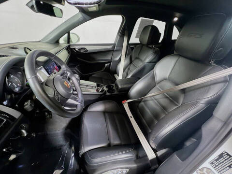 2024 Porsche Macan GTS