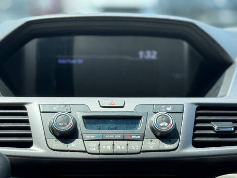 2011 Honda Odyssey EX-L w/DVD