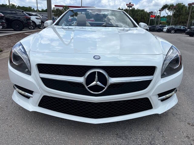 2015 Mercedes-Benz SL-Class 21