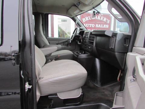 2017 Chevrolet Express LT 3500
