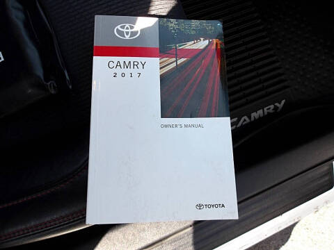 2017 Toyota Camry SE