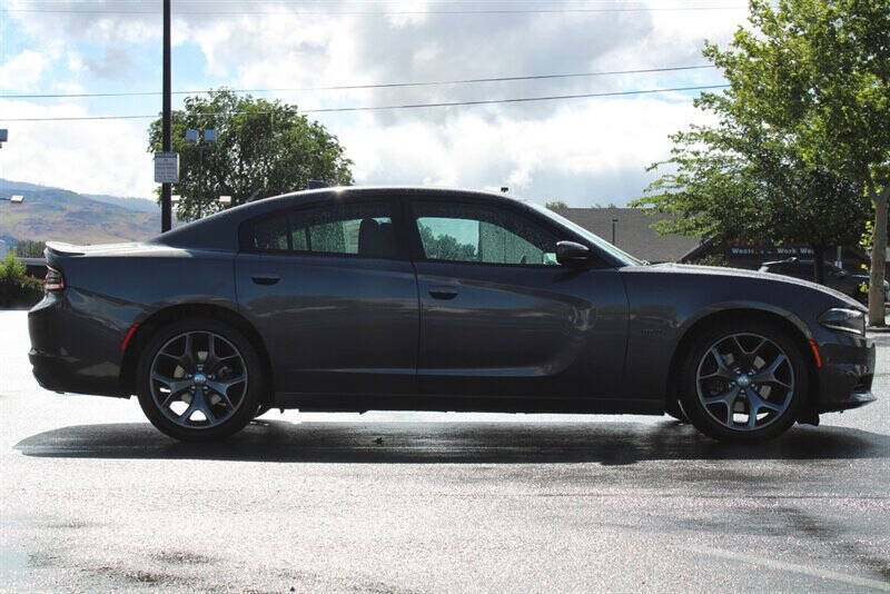 2016 Dodge Charger R/T