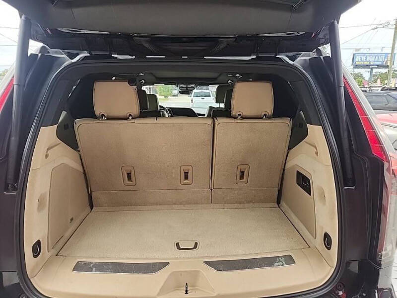 2023 Cadillac Escalade Premium Luxury