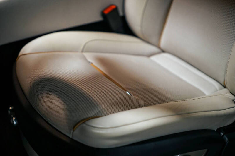 2019 Rolls-Royce Dawn