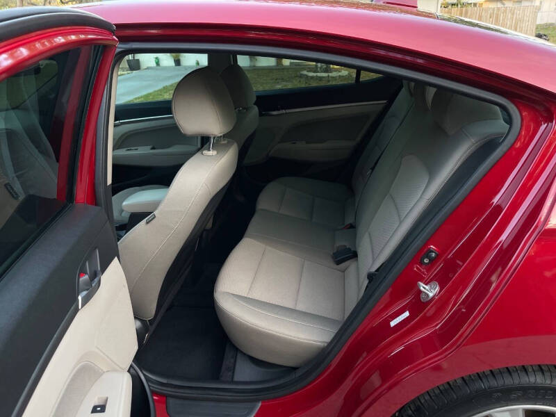 2019 Hyundai Elantra SEL