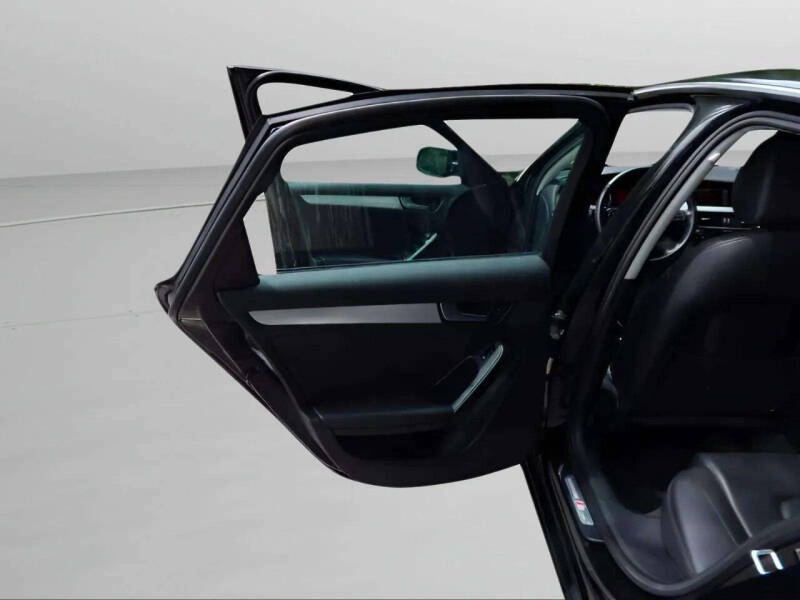 2012 Audi A4 2.0T quattro Premium Plus