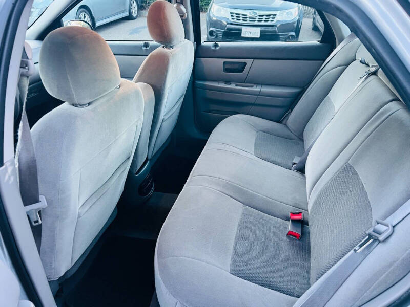 2007 Ford Taurus SE