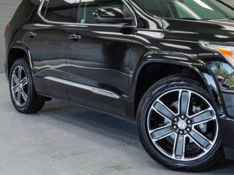 2017 GMC Acadia Denali