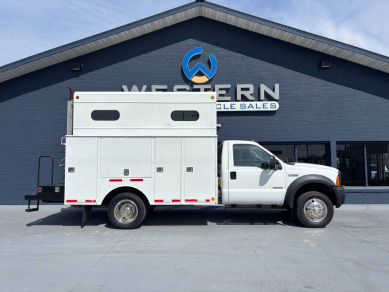 2006 Ford F-550