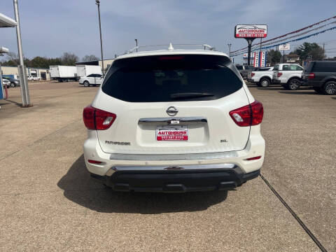 2019 Nissan Pathfinder SL