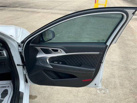 2019 Genesis G70