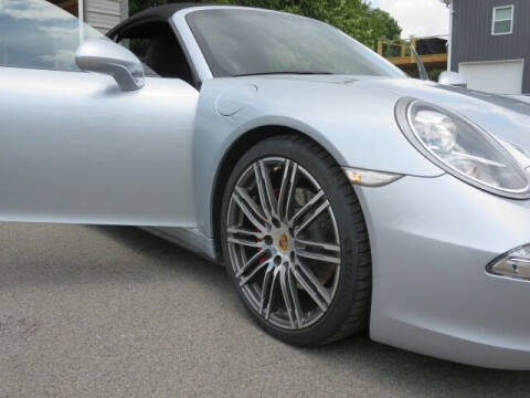 2015 Porsche 911 Carrera 4S