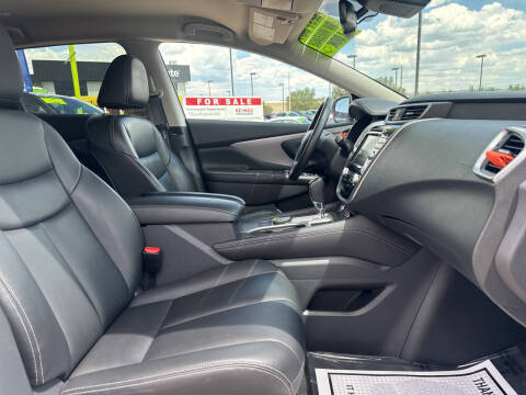 2022 Nissan Murano SV