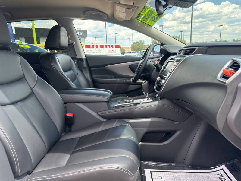 2022 Nissan Murano SV