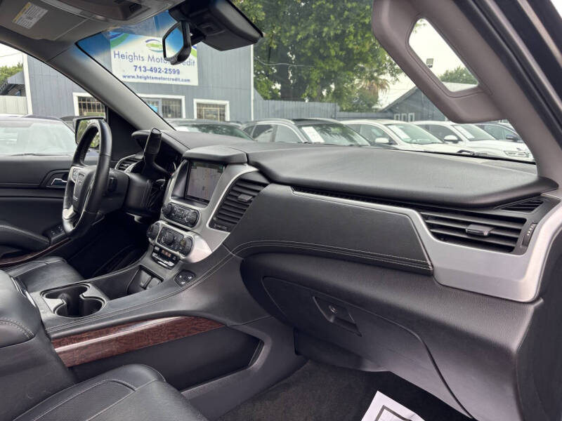 2017 GMC Yukon XL SLT