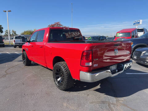 2020 RAM 1500 Classic SLT