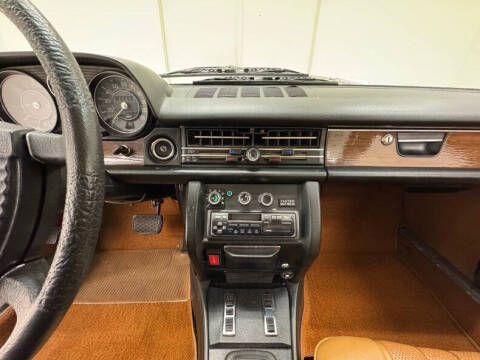 1975 Mercedes-Benz 300-Class