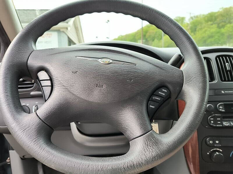 2006 Chrysler Town and Country