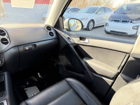 2015 Volkswagen Tiguan S