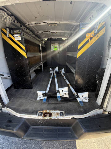 2018 Chevrolet Express 2500