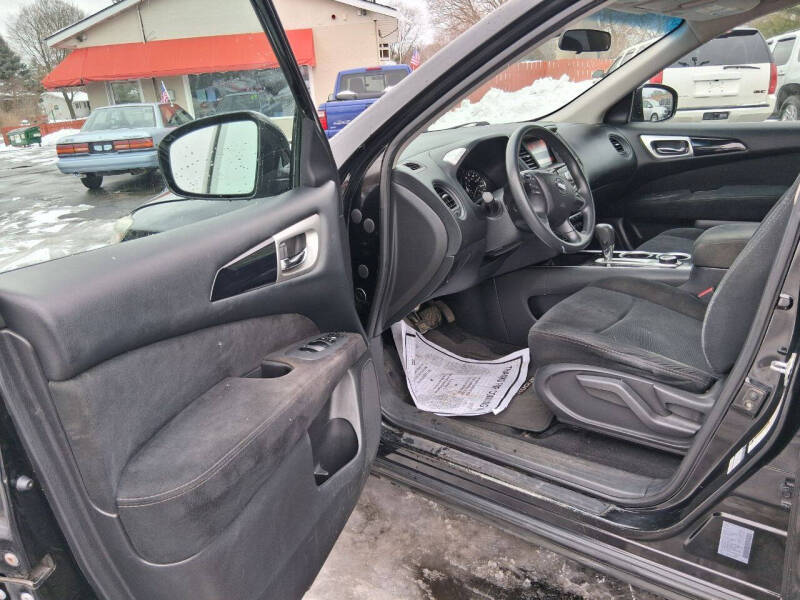 2014 Nissan Pathfinder S