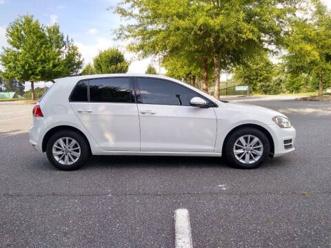 2016 Volkswagen Golf TSI S