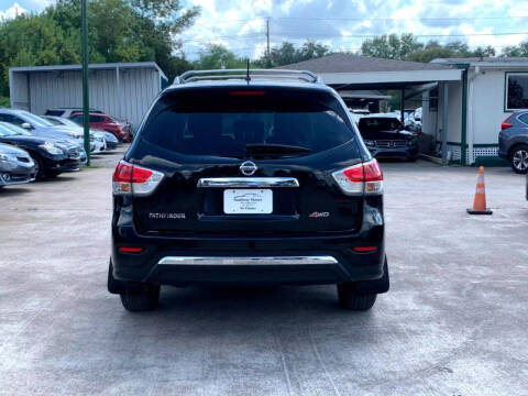 2016 Nissan Pathfinder S