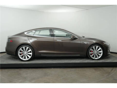2014 Tesla Model S P85D