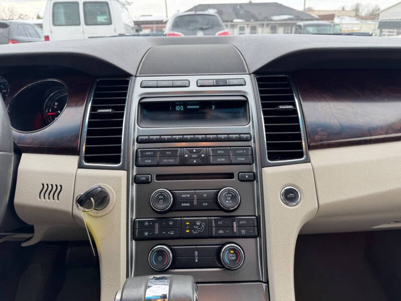 2011 Ford Taurus Limited